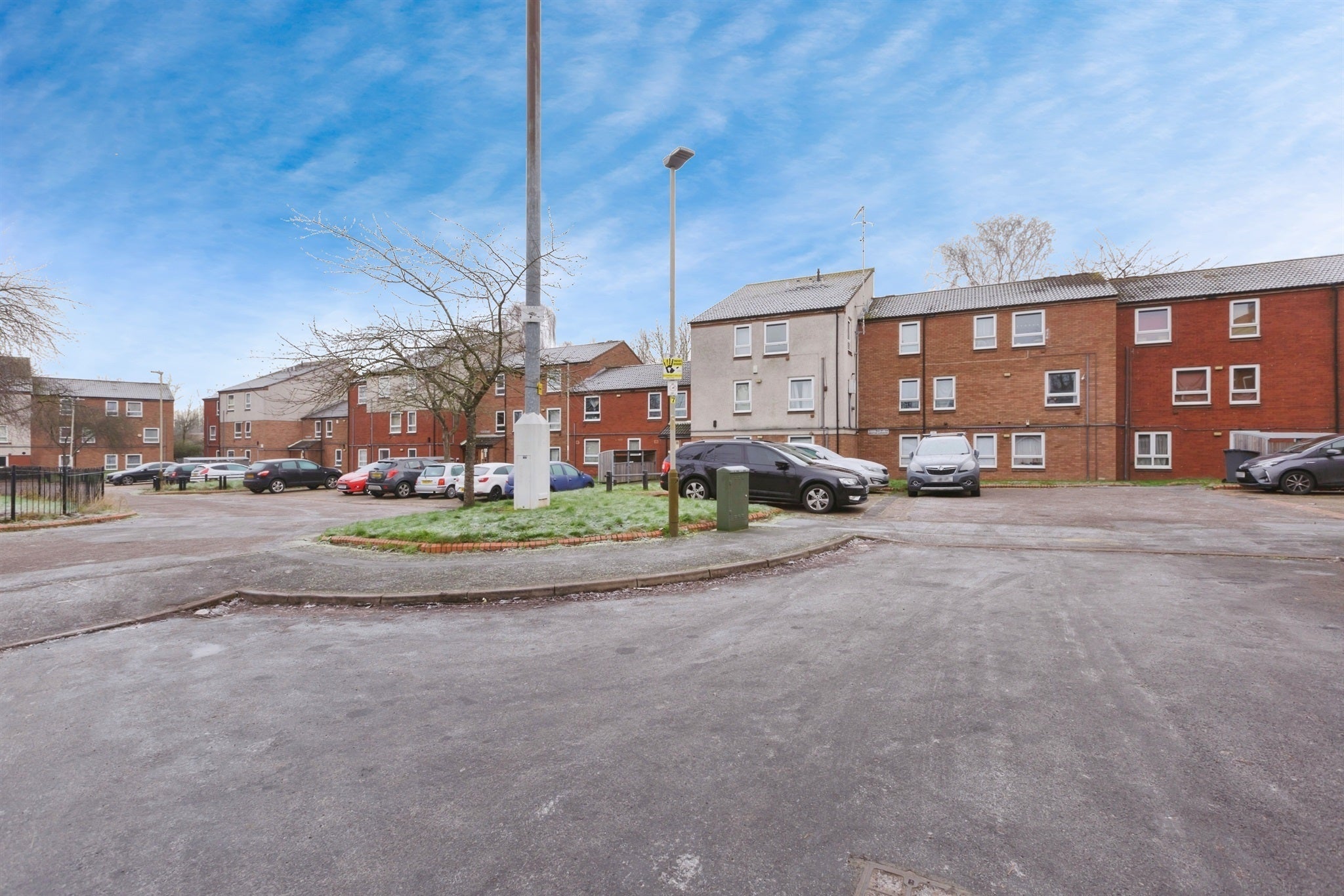 Flat Neston Gardens in Leicester