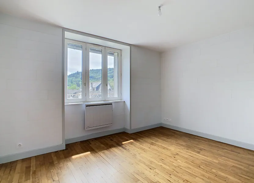 Appartement Rue des Gantiers à Saint-Martin-Valmeroux