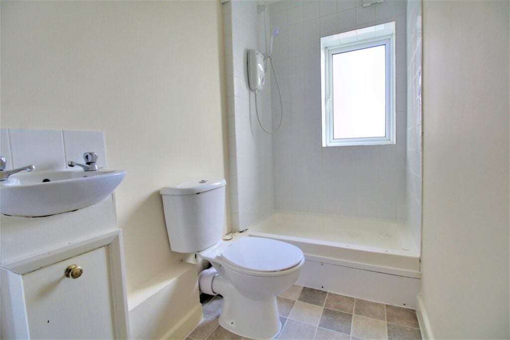 Flat Lynchford Road in Rushmoor
