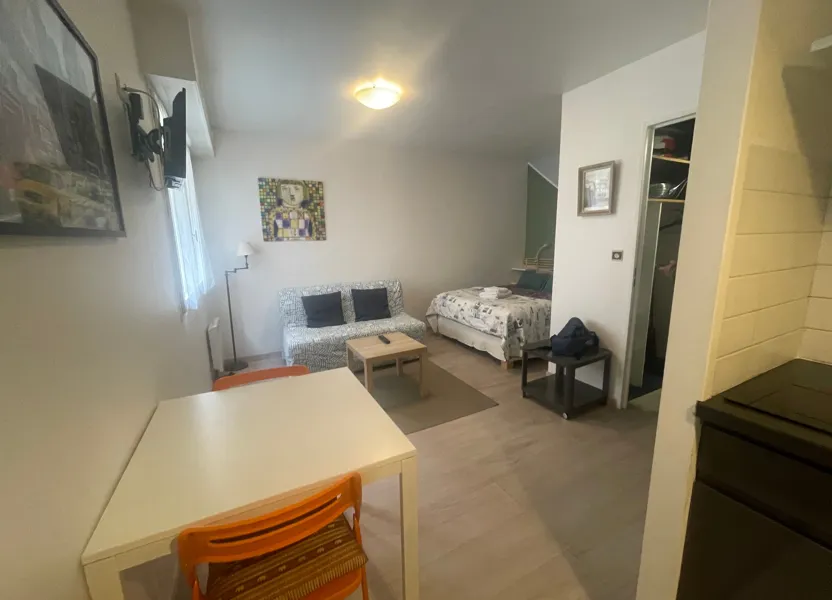 Flat Rue Thiac in Bordeaux