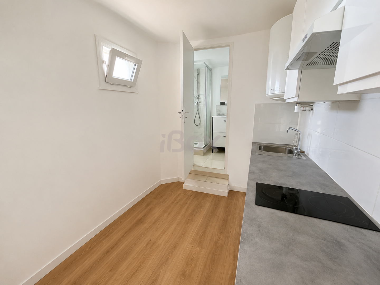 Flat Rue Louis Jourdan in Toulon