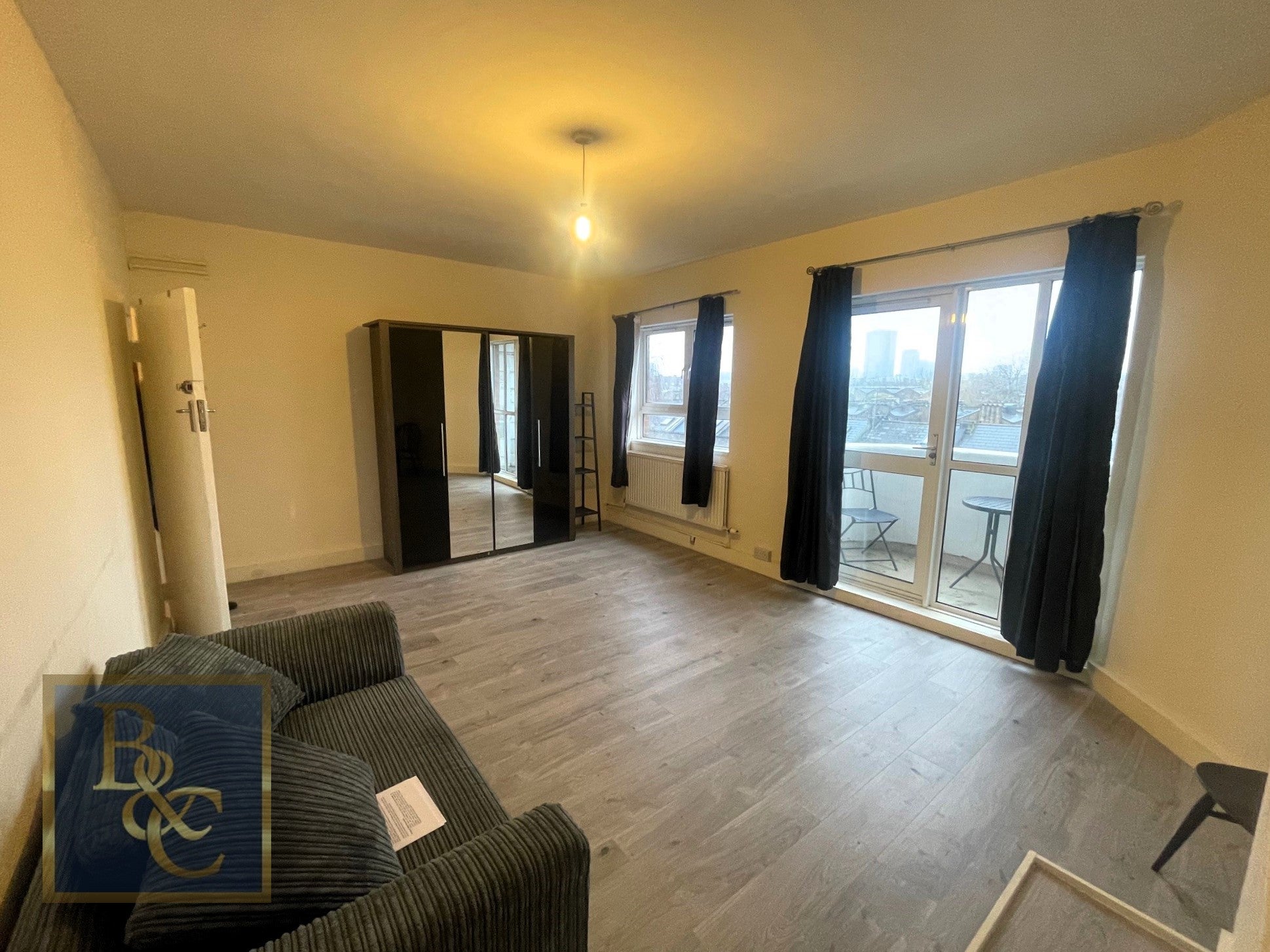 Flat Goldington Street in London