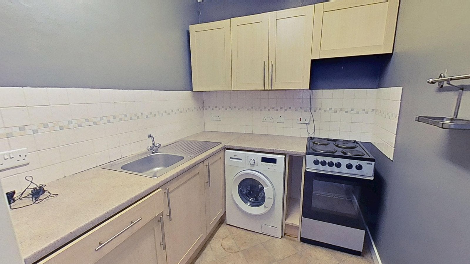 Flat Murieston Road in City of Edinburgh