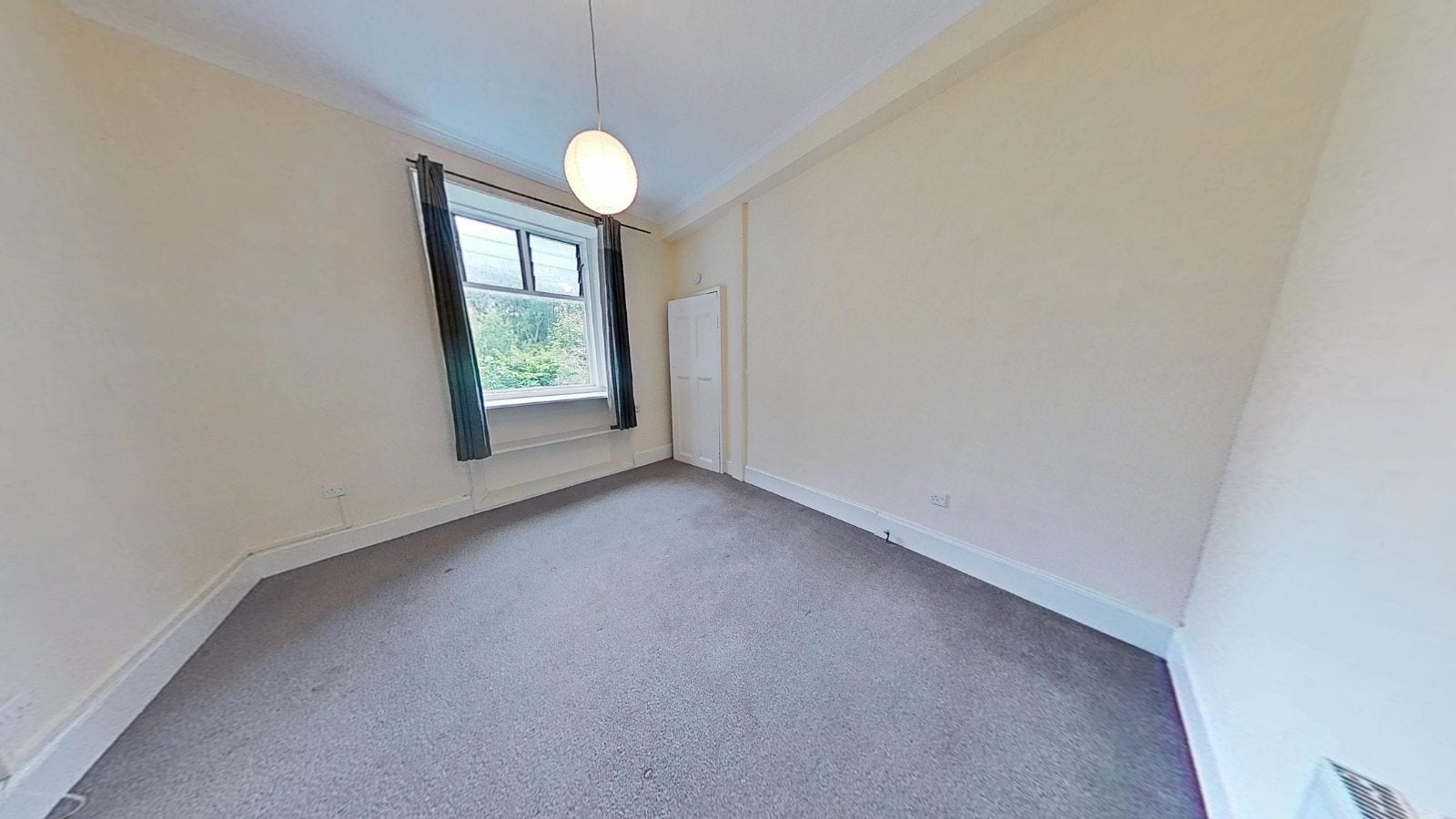 Flat Murieston Road in City of Edinburgh