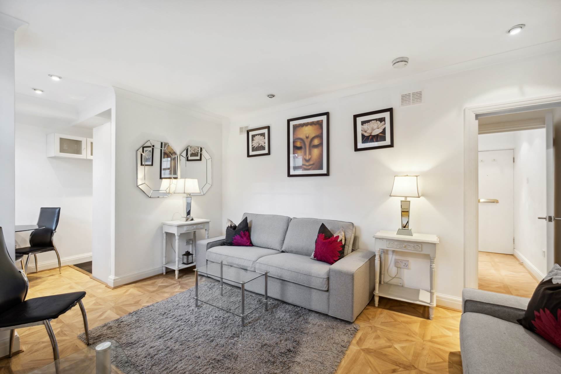 Flat Rutland Gate in City of Westminster