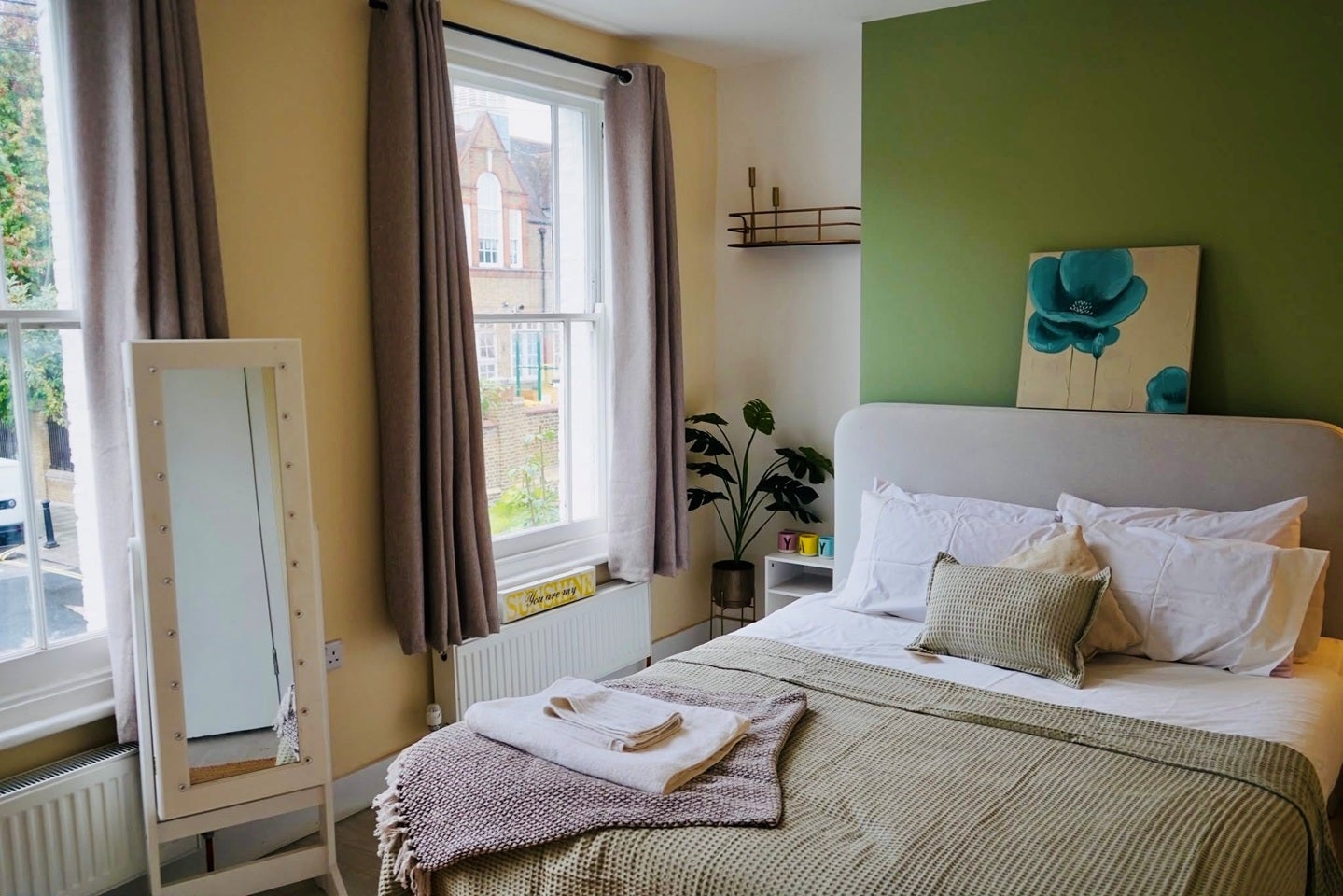 Room Third Avenue in City of Westminster