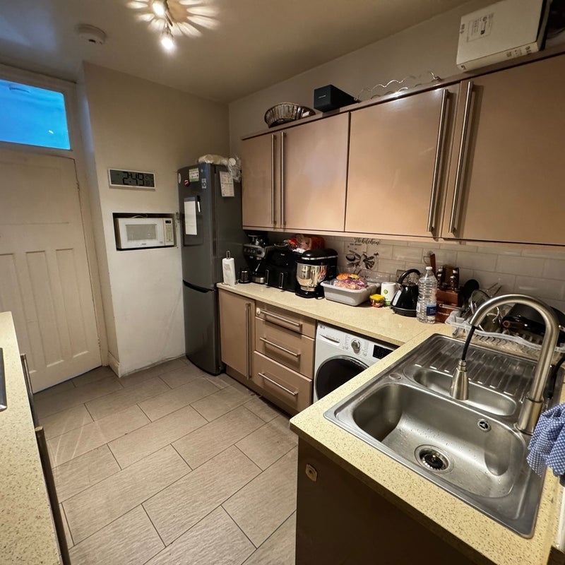 Room Frognal Court in Greater London
