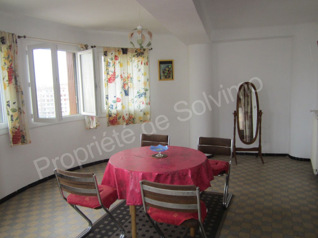 Appartement Rue Victor Clappier à Toulon