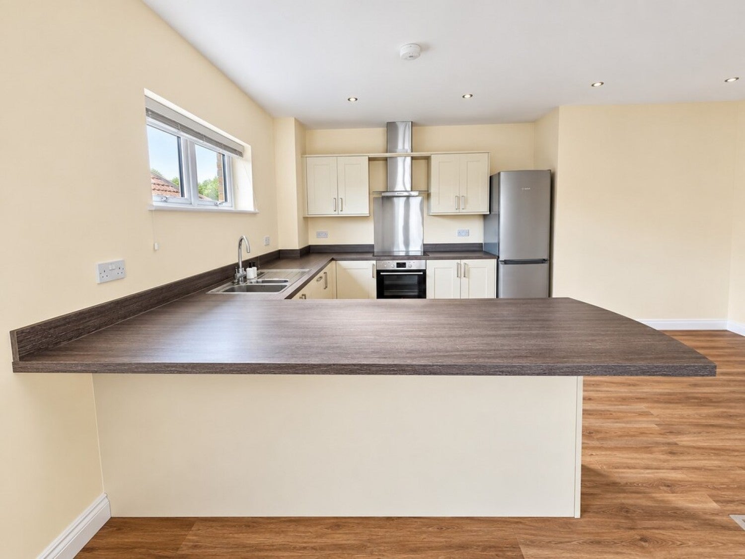 Flat Spa Road in Weymouth