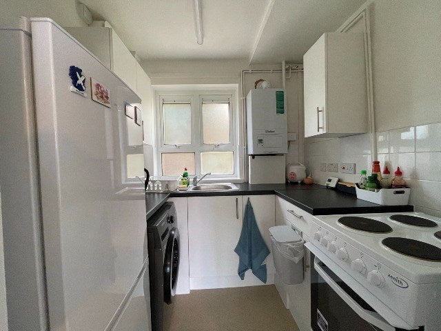 Flat Lower Richmond Road in Greater London