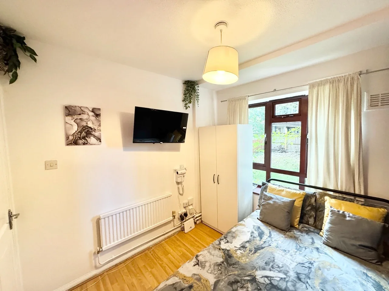 Flat Fonthill Road in Greater London