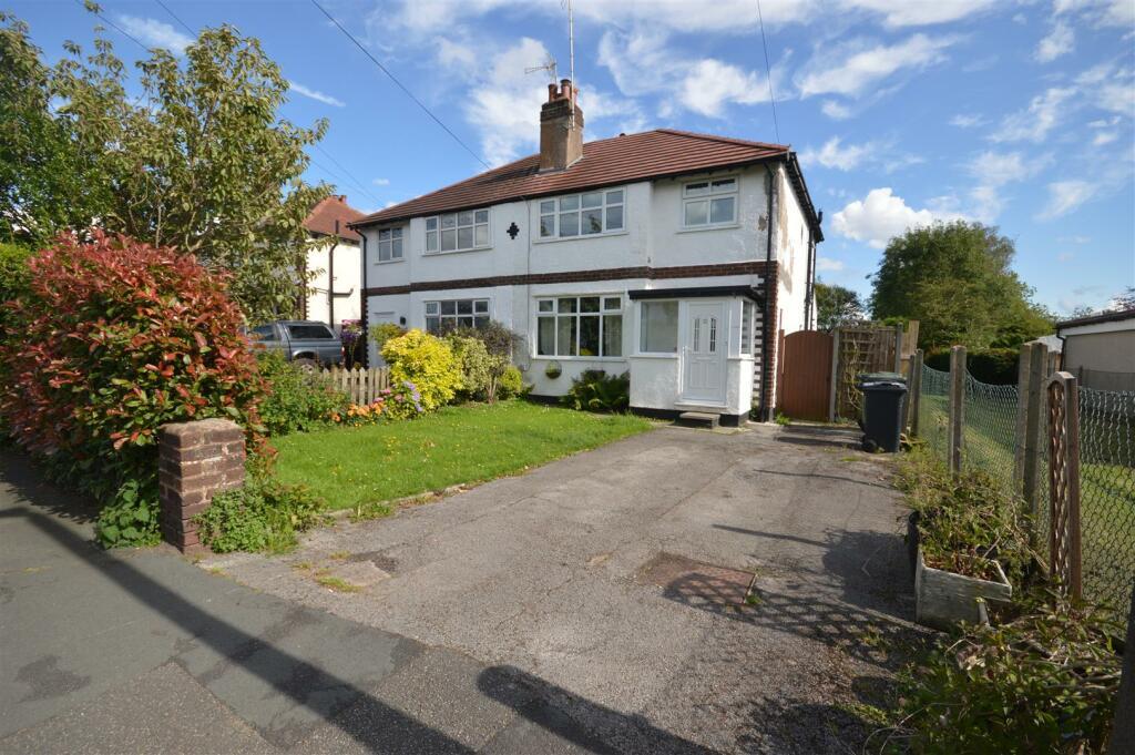 House Brooklands Road in Neston