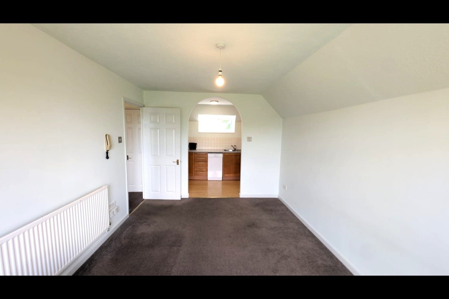 Flat Weston Lane in Southampton