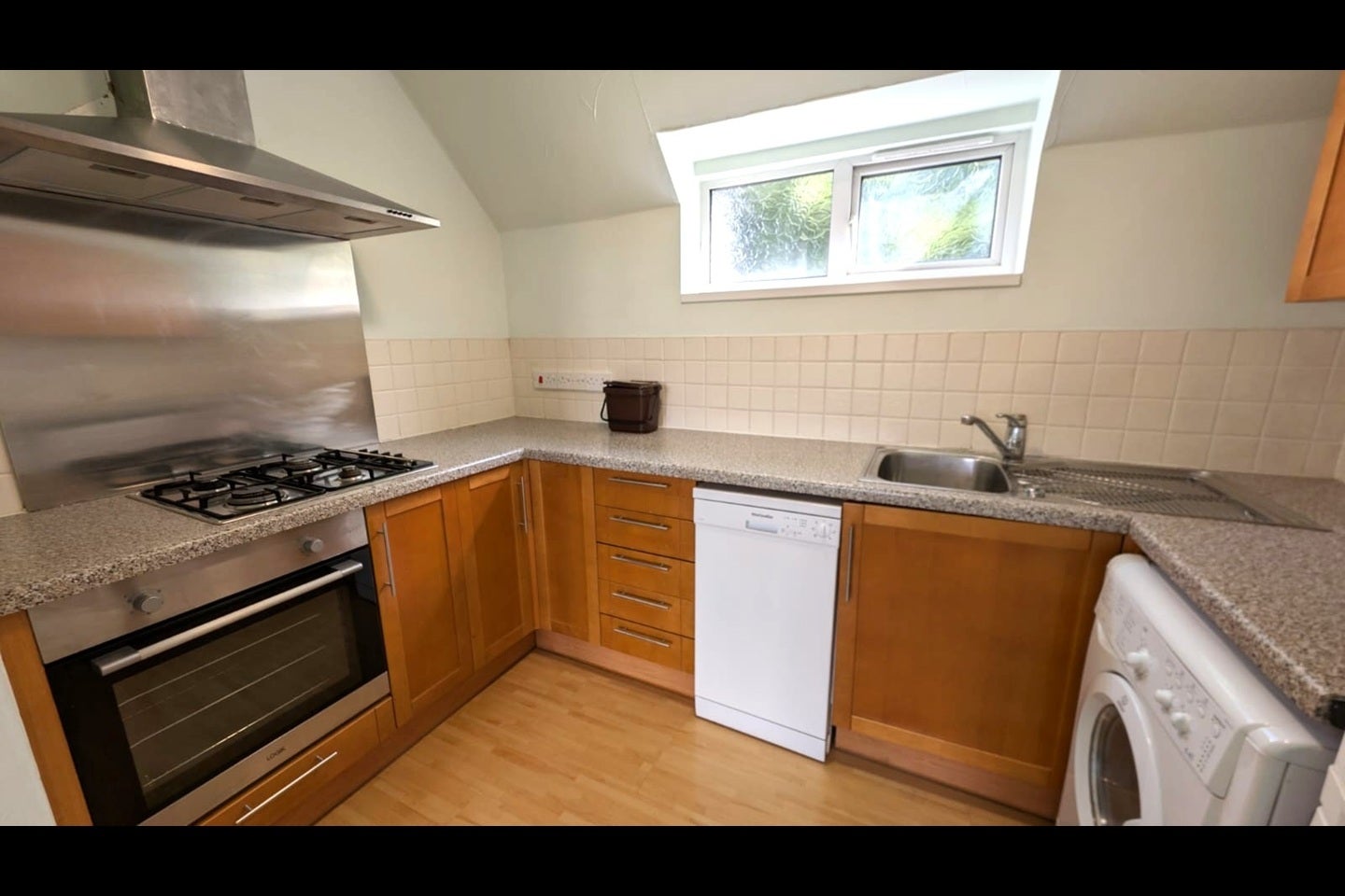 Flat Weston Lane in Southampton