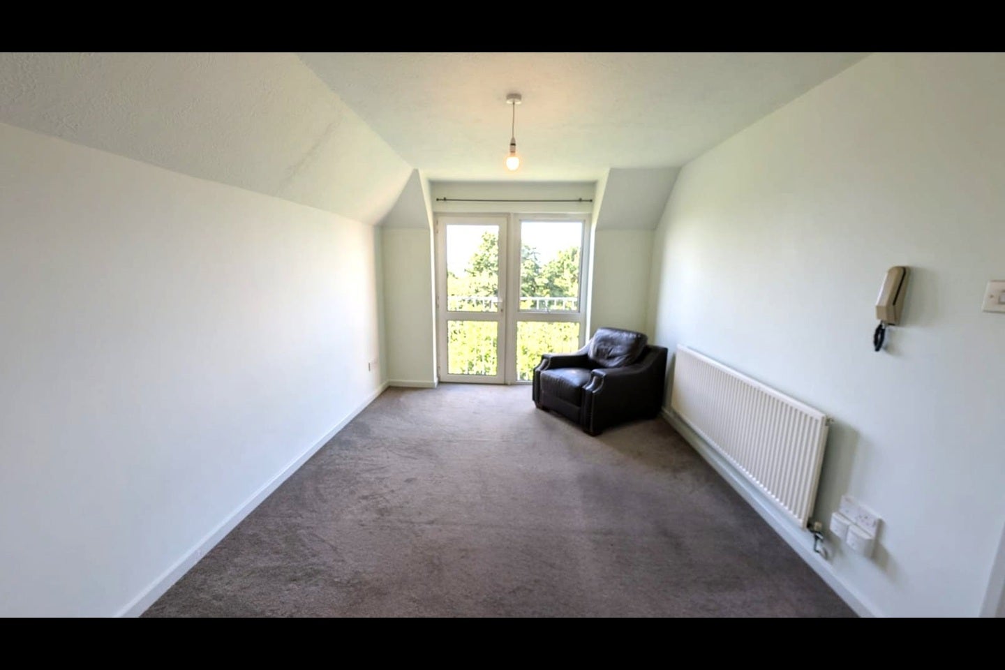 Flat Weston Lane in Southampton