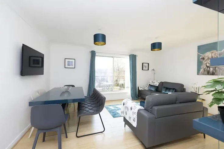 Flat Canting Way in Glasgow