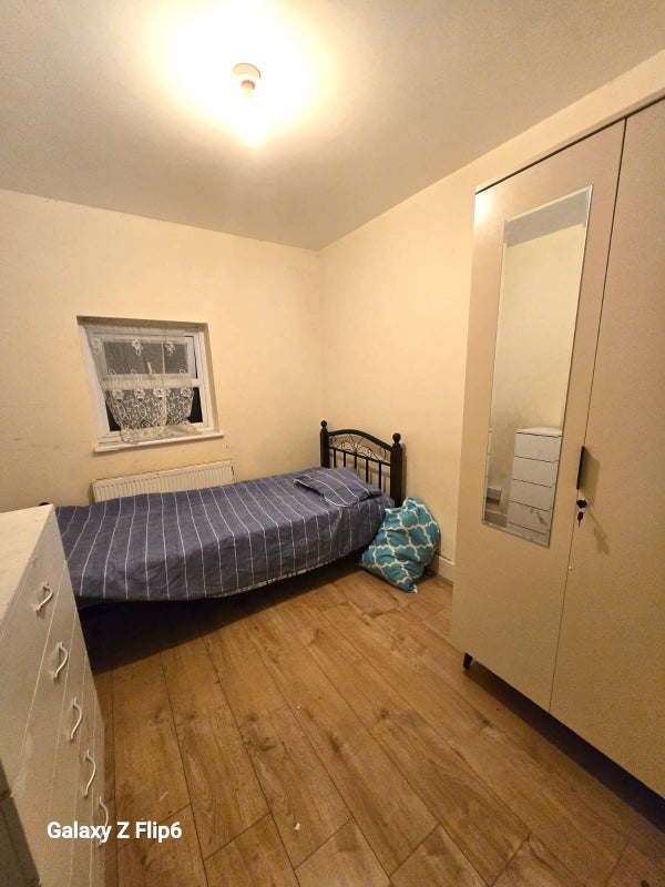 Room Gloucester Road in Greater London