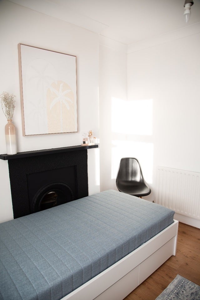 Room Albert Road in Greater London