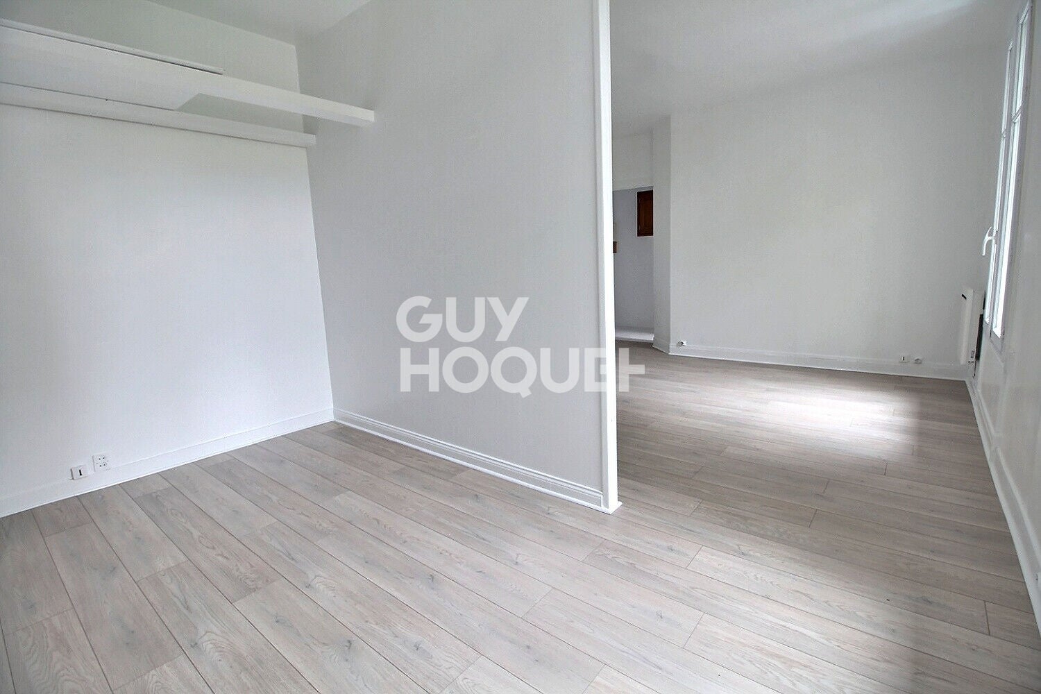 Flat Sente Castel in Chaville