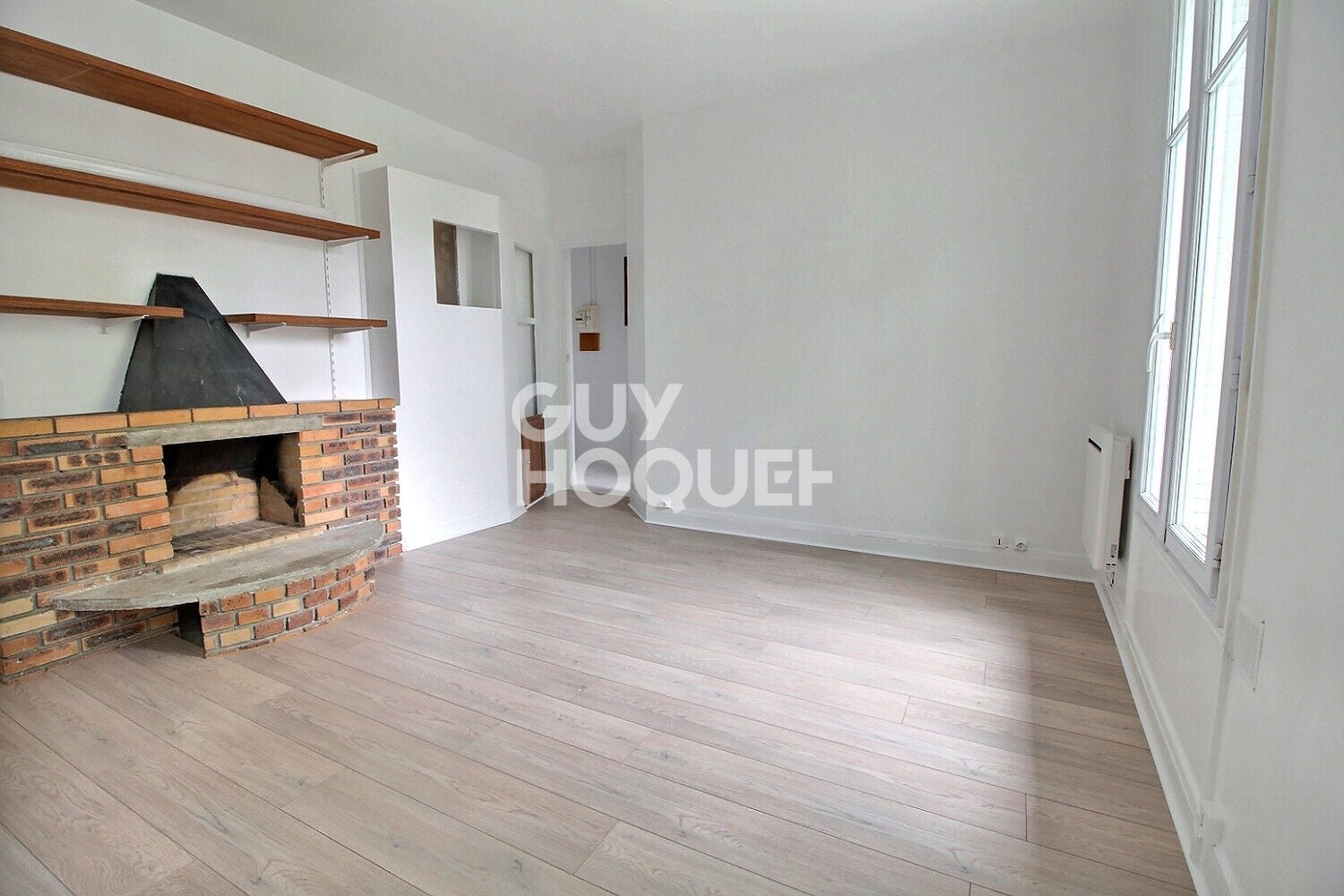 Flat Sente Castel in Chaville