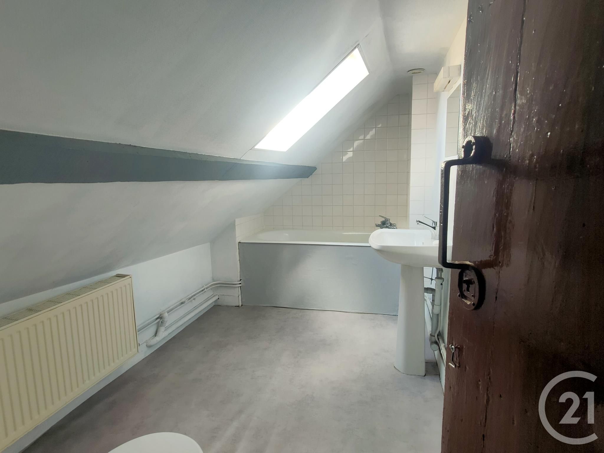 Flat Bd Pierre De Coubertin in Nevers