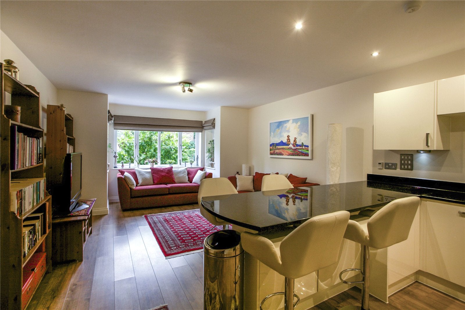 Flat Epsom Road in Guildford