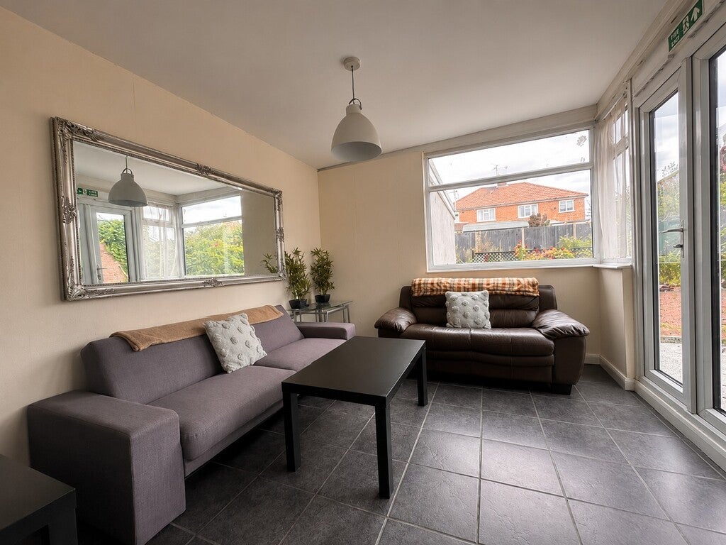 Room Shipton Road in York
