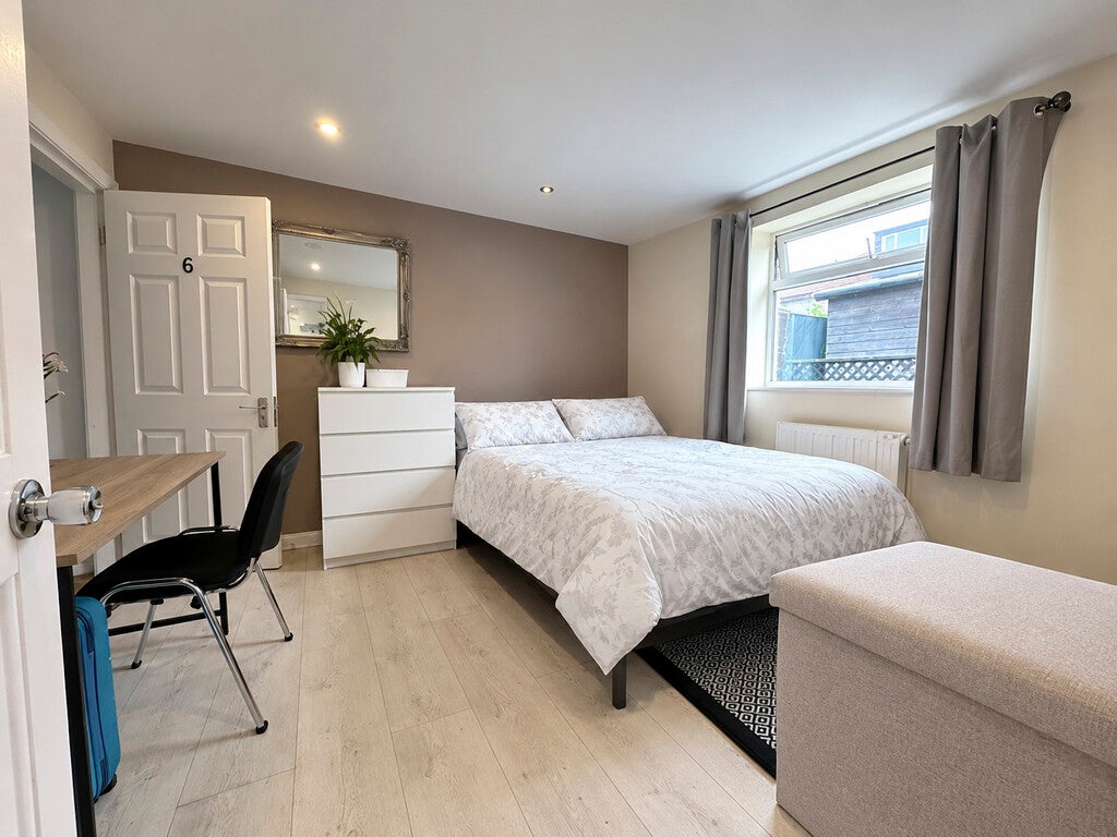 Room Shipton Road in York
