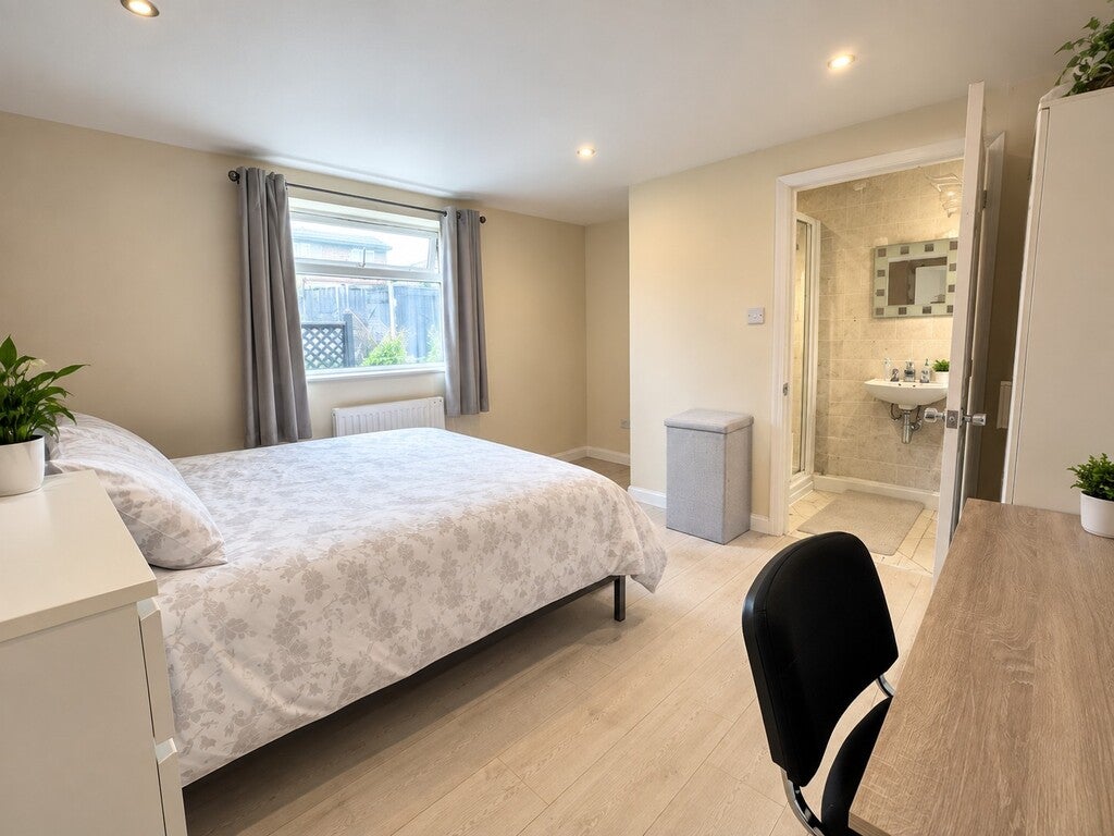 Room Shipton Road in York