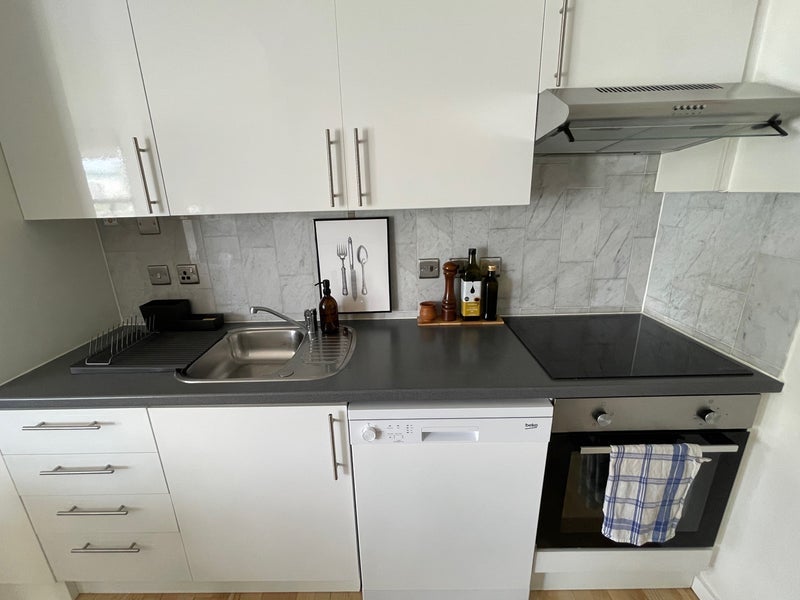 Room Rotherhithe Street in Greater London
