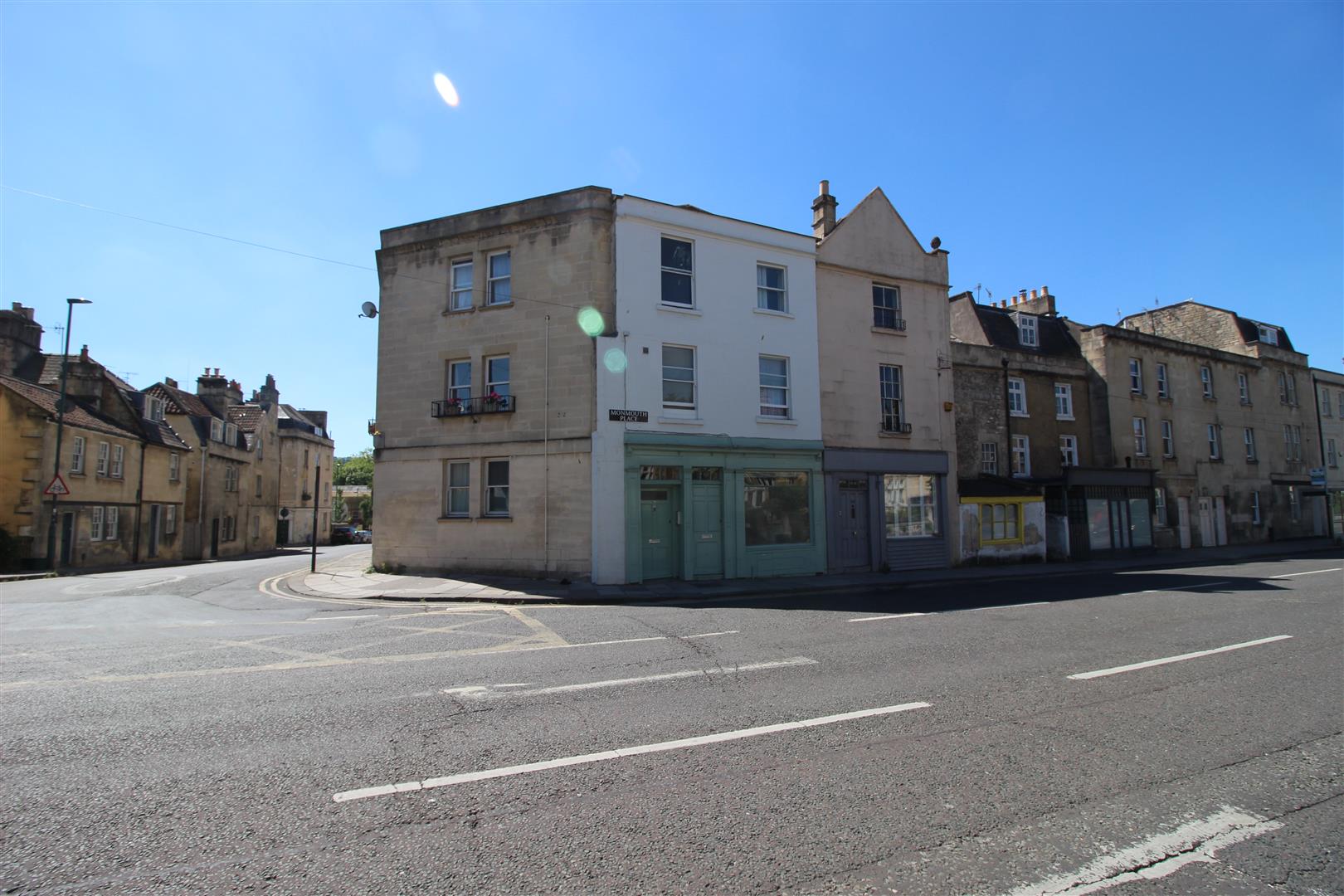 Flat Monmouth Place in Bath