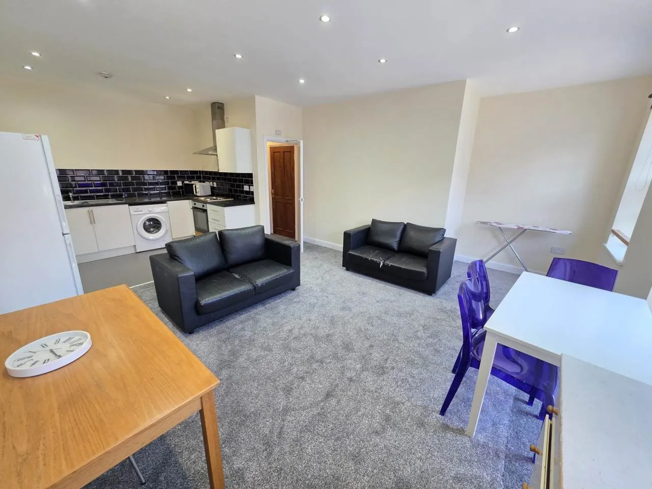 Flat Randall Well Street in Bradford