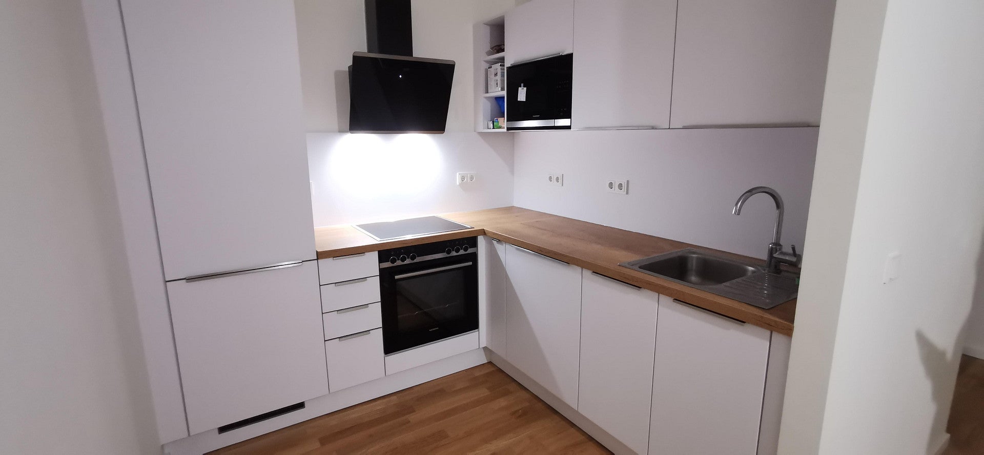 Wohnung Genthiner Straße in Berlin