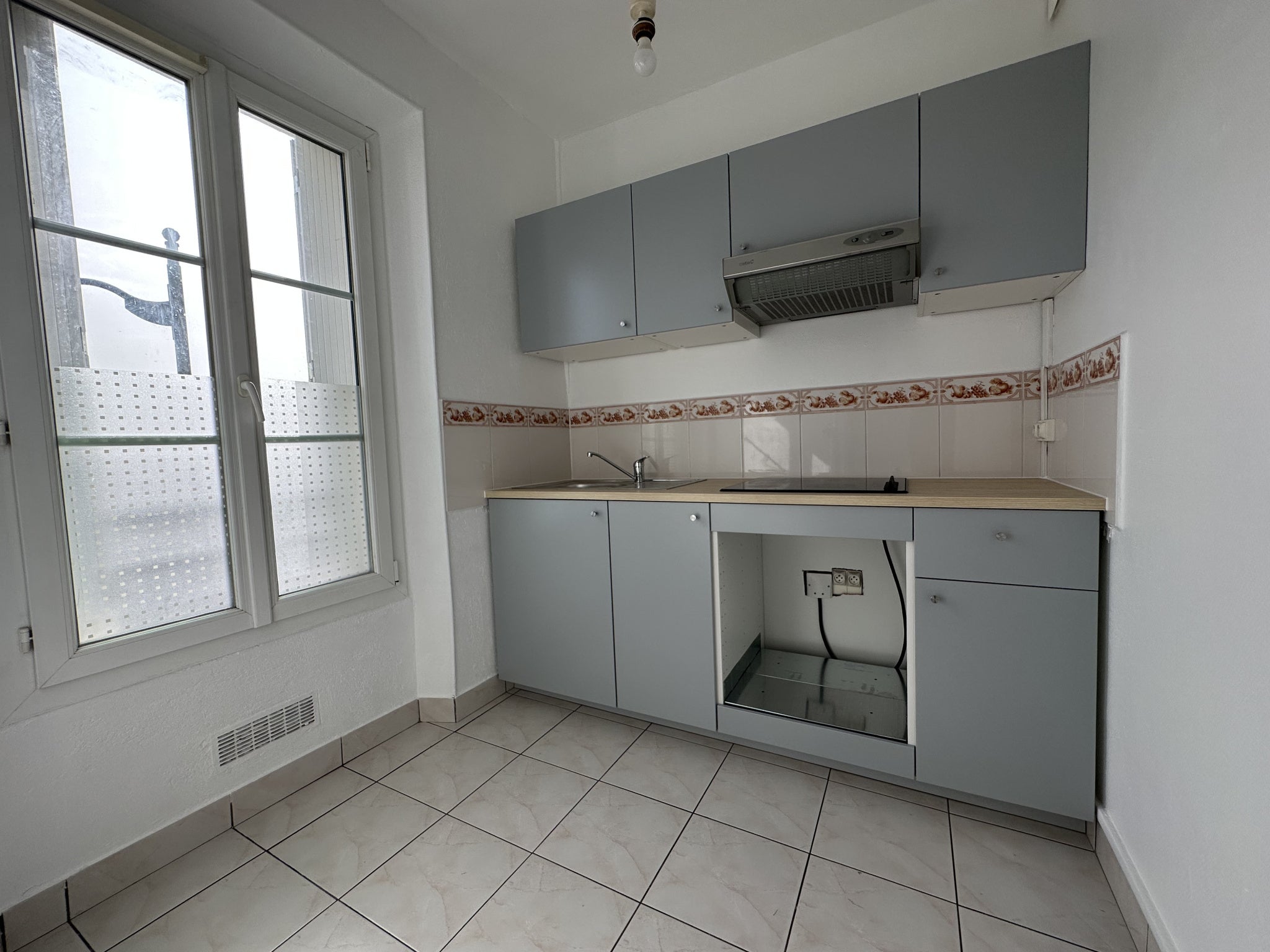 Appartement Chemin du Chemin de Fer de Grande Banlieue à Corbeil-Essonnes