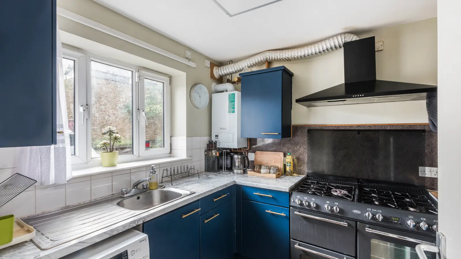 Flat Clerkenwell Green in Greater London