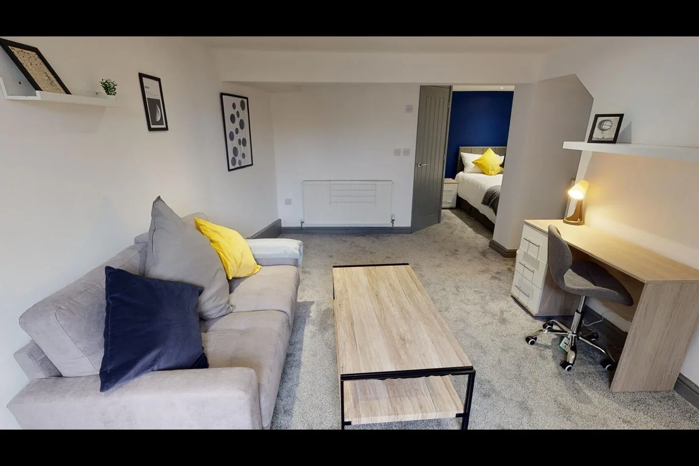 Room Bath Grove in Leeds