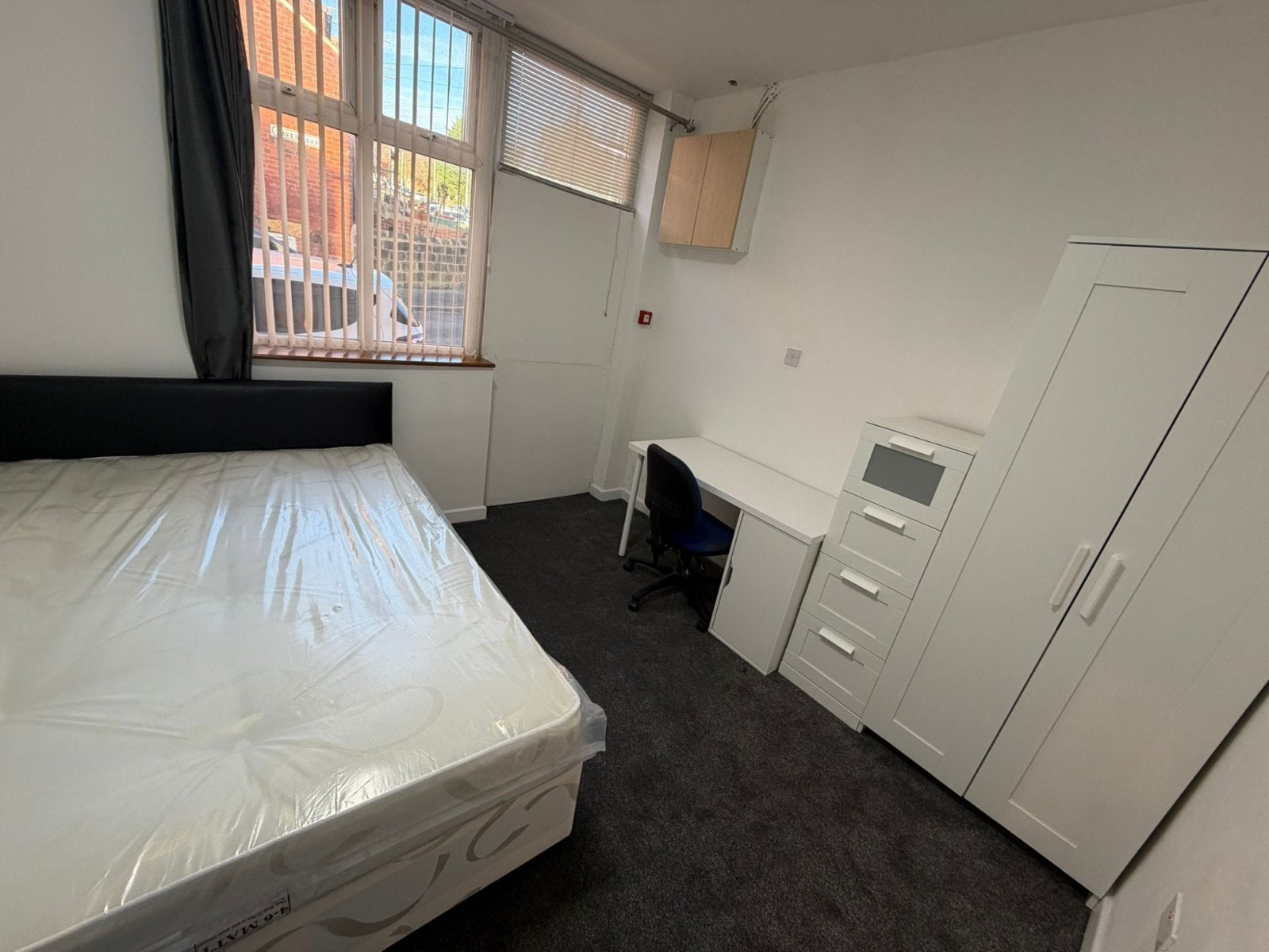 House Raven Road in Leeds
