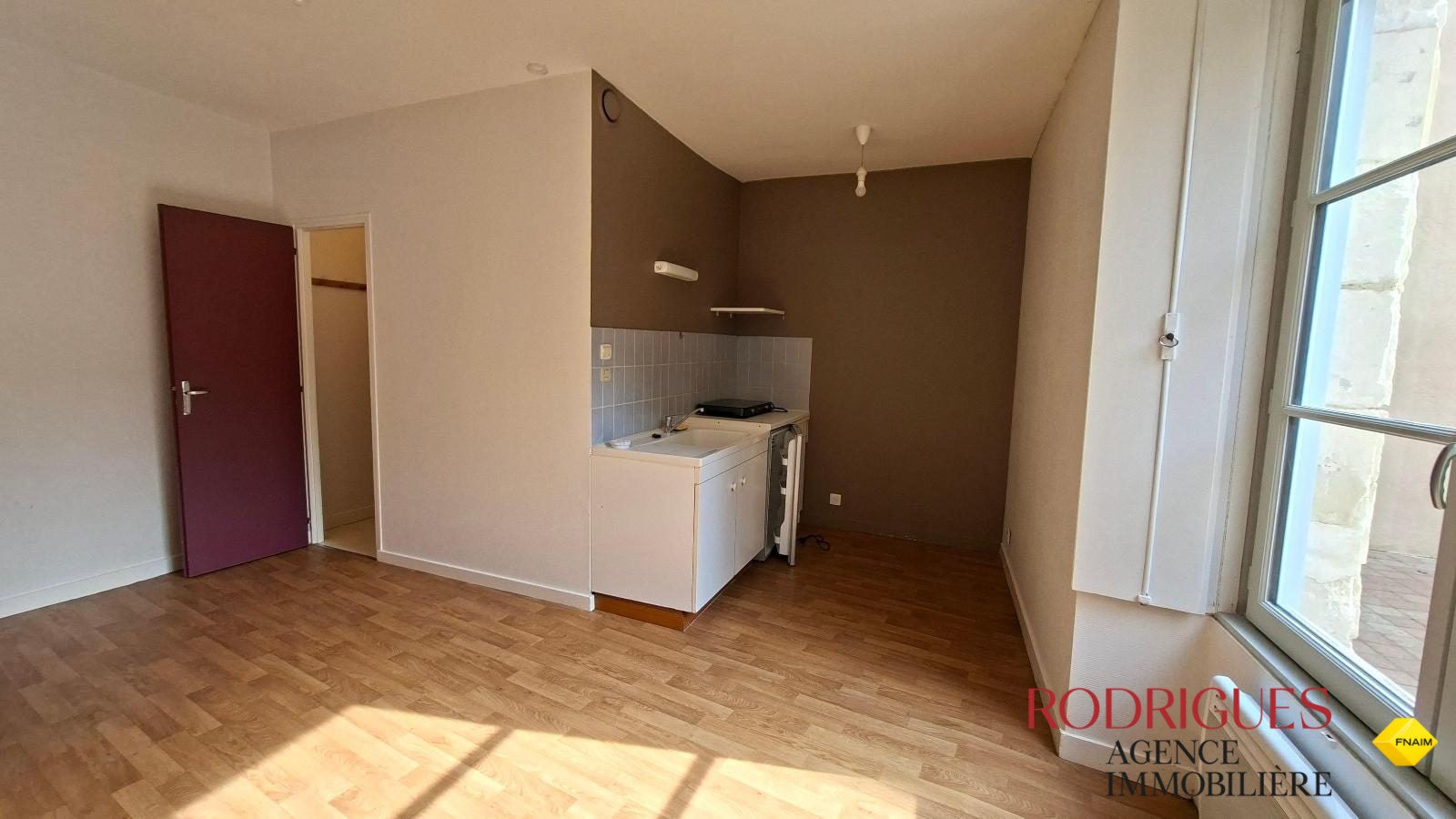 Appartement Rue du 19 Mars 1962 à Poitiers
