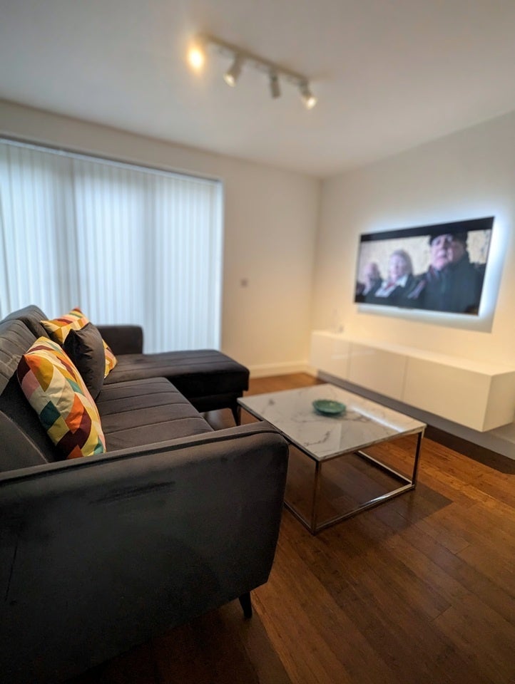 Flat Peace Close in Greater London