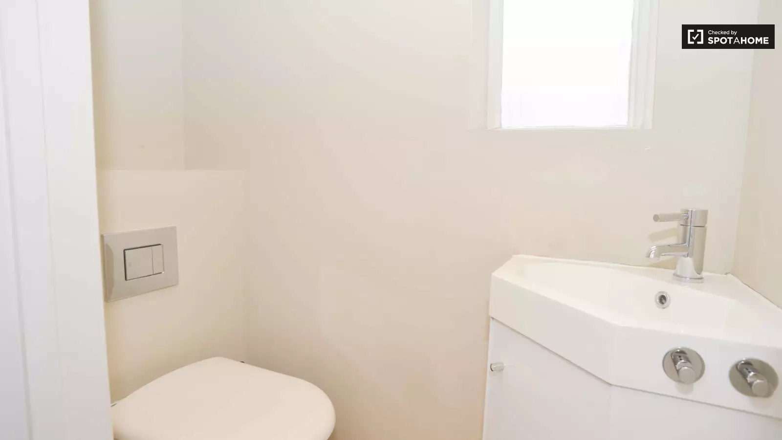 Flat Grittleton Road in City of Westminster