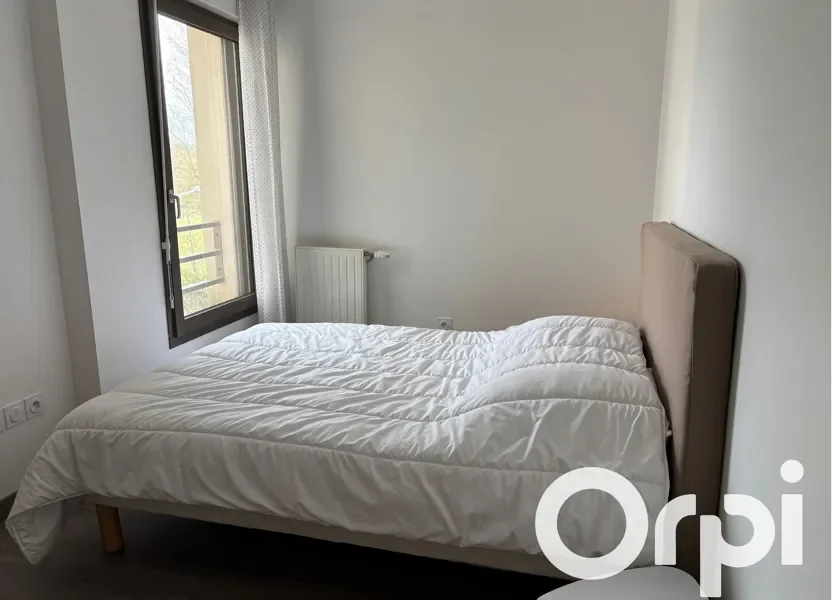 Appartement Boulevard Georges Marie Guynemer à Saint-Cyr-l'École
