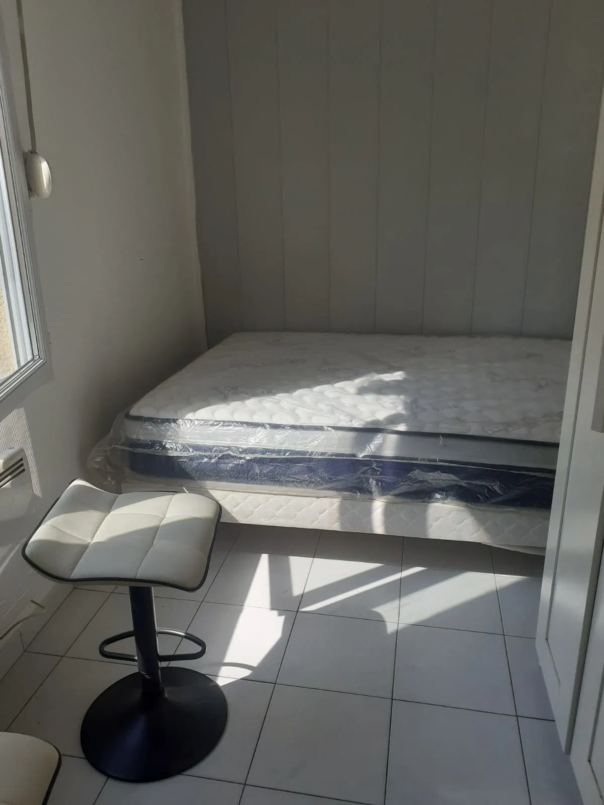 Chambre Rue de Paris à Louvres