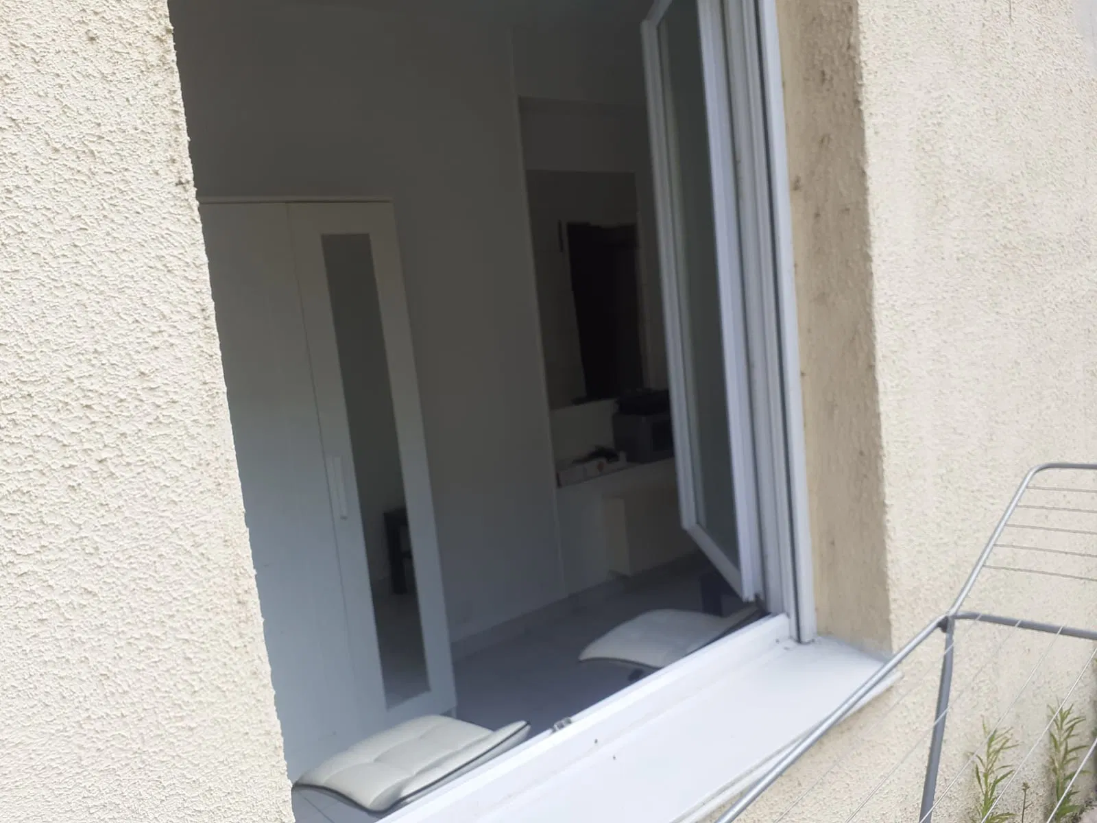 Chambre Rue de Paris à Louvres