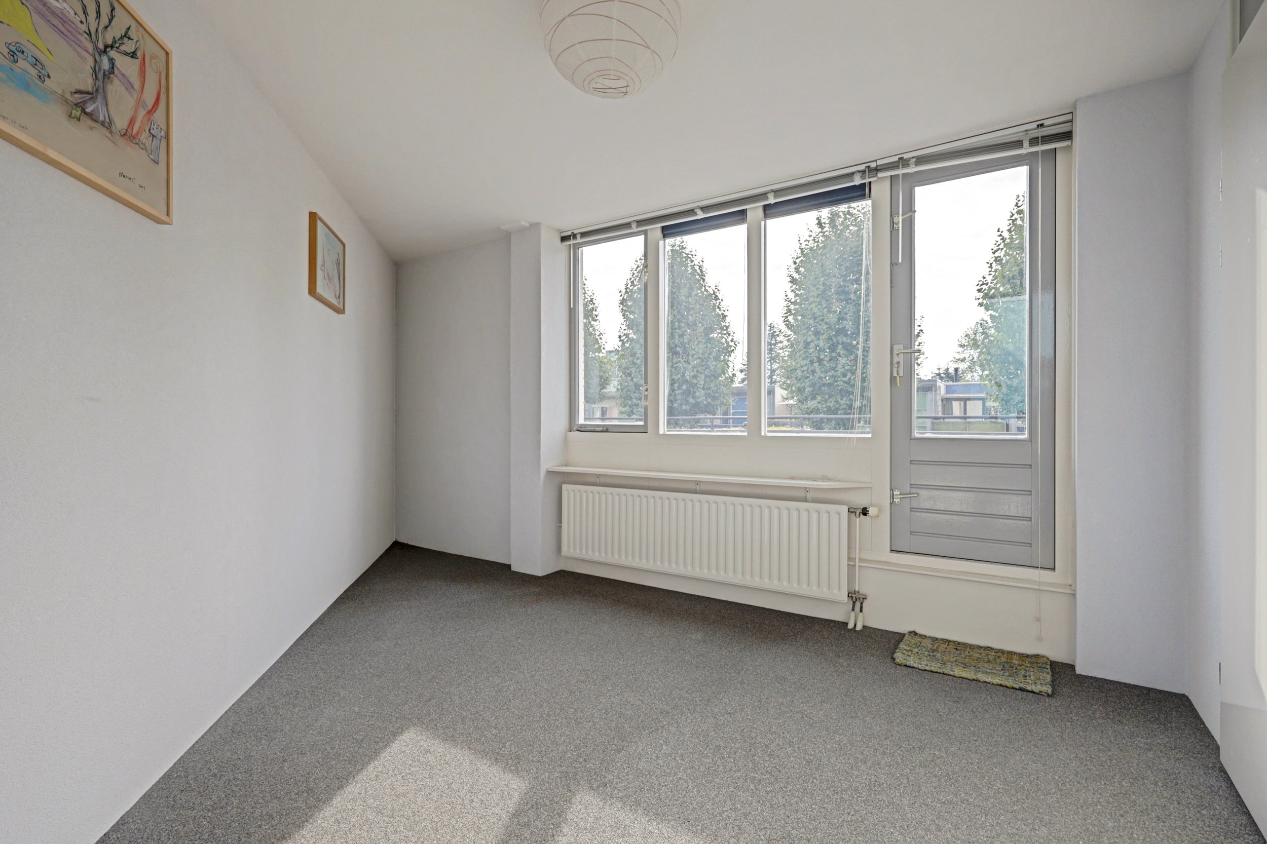 Tussenwoning te koop: Hennahof 49, Almere