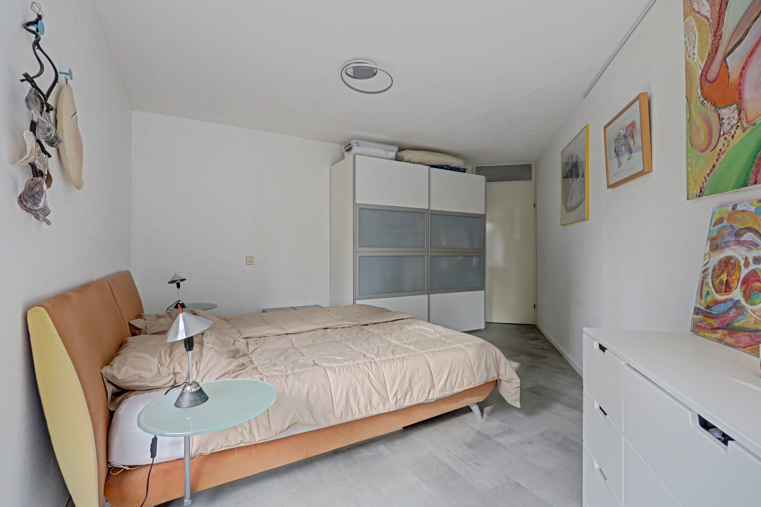 Tussenwoning te koop: Hennahof 49, Almere
