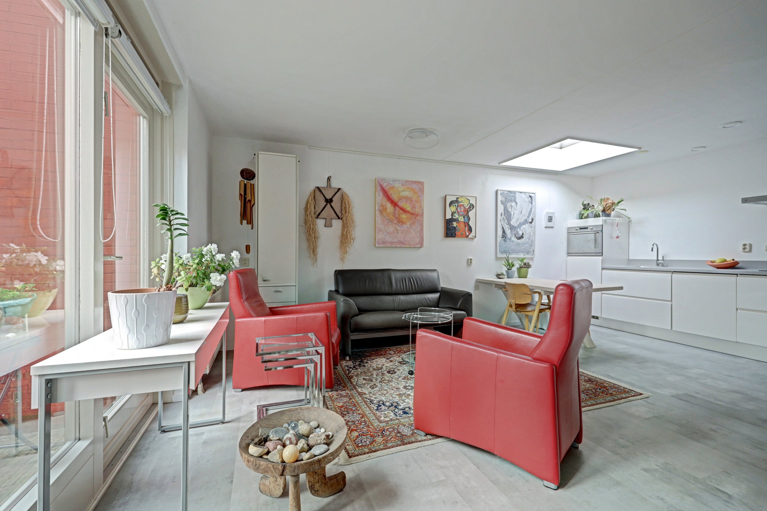 Tussenwoning te koop: Hennahof 49, Almere