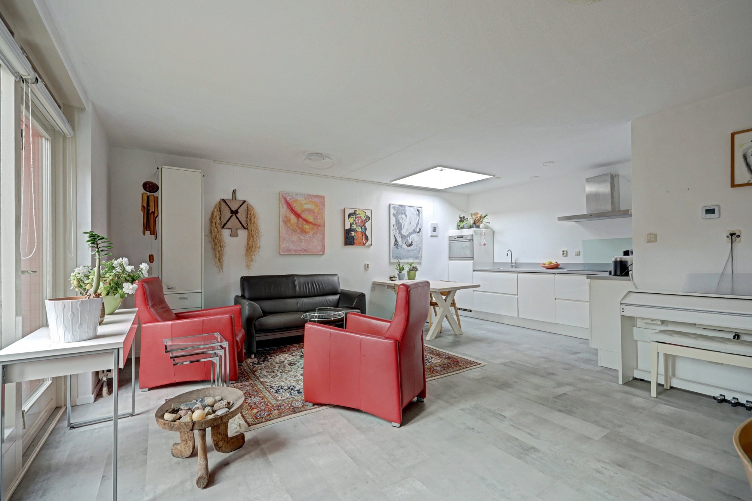 Tussenwoning te koop: Hennahof 49, Almere