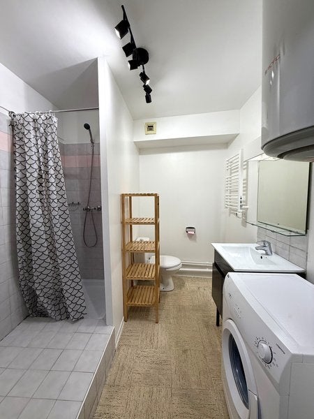 Chambre Rue Rouvière à Marseille
