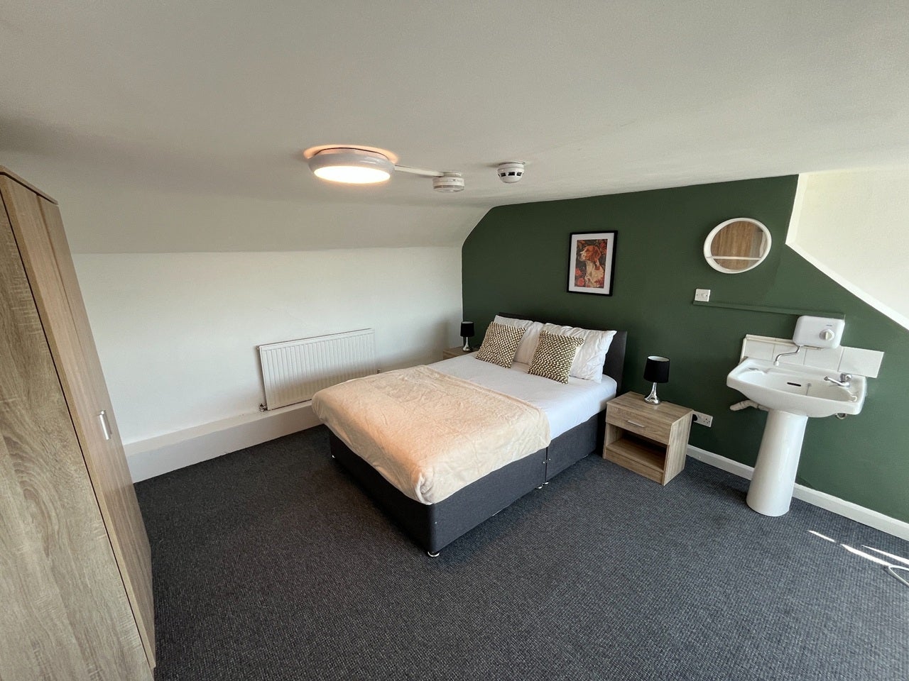 Room Market Street in Bassetlaw