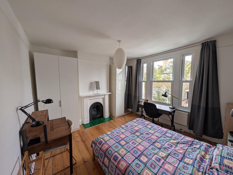 Room Herbert Road in Greater London